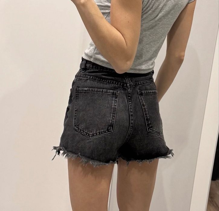 Женские шорты Zara