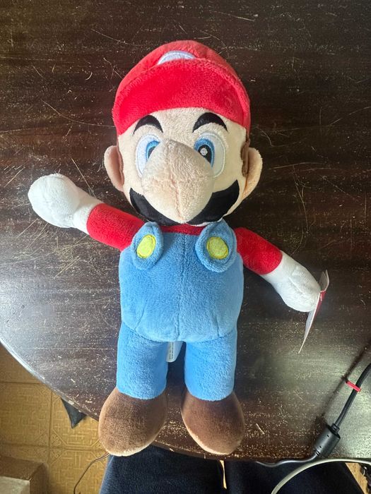Peluche do Mario (30 cm)