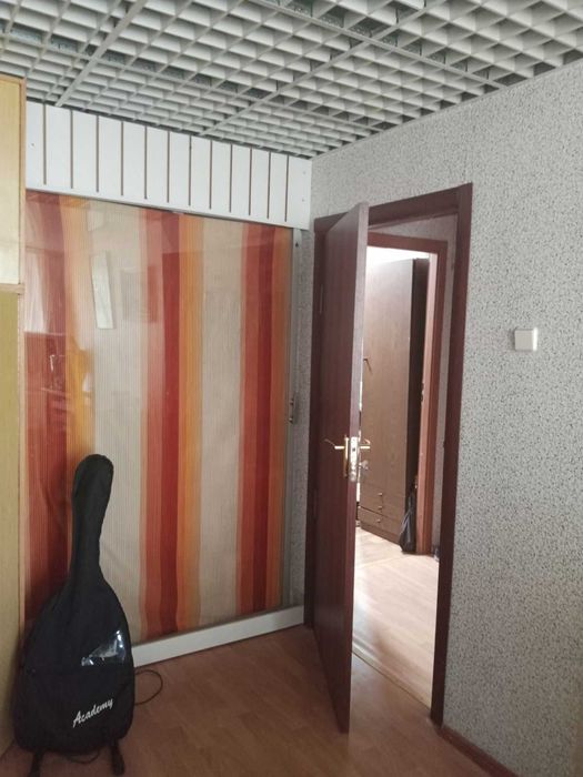 Довготривала оренда кімнати.