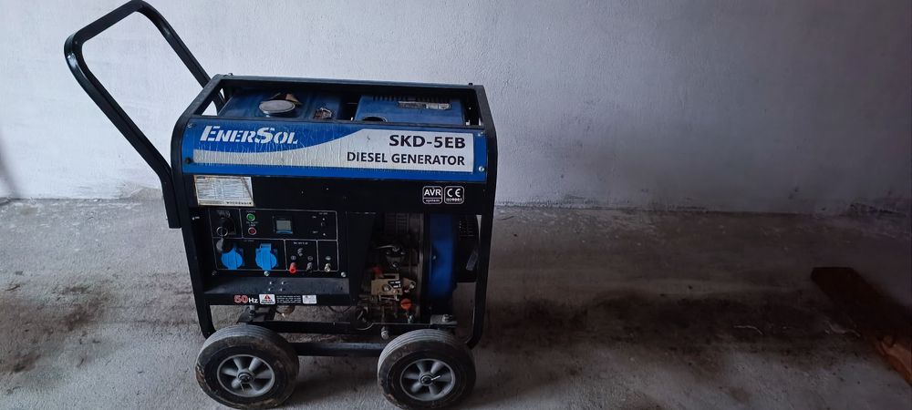 Продам дизельний генератор