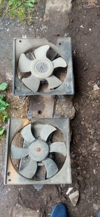 Вентилятори з бачками