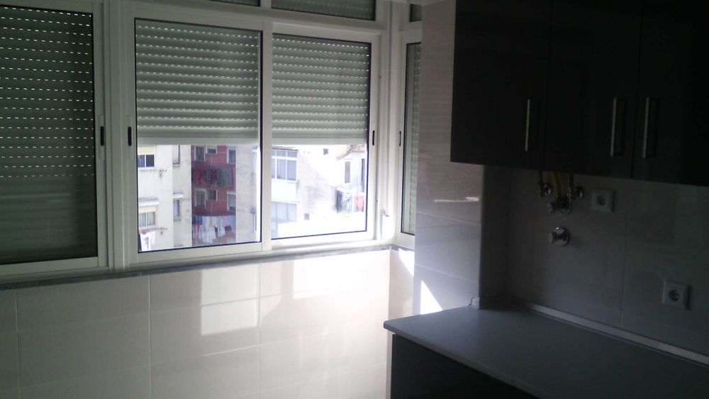 Quarto arrenda-se