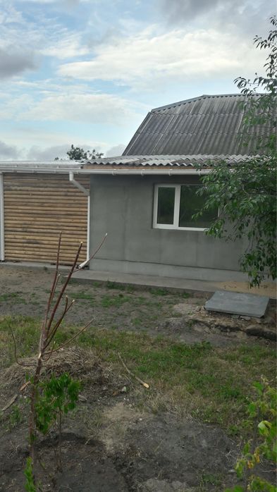 Оренда 1\2 будинку 50м Ремонт Ділянка 0.15 га Чапаевкв Вул Бродівська