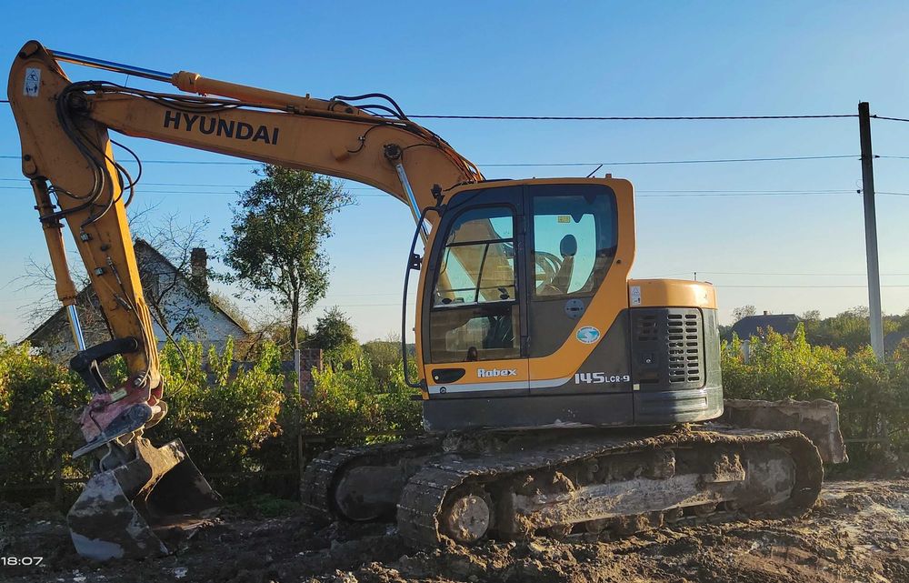 Гусеничний екскаватор Hyundai Robex 145-9