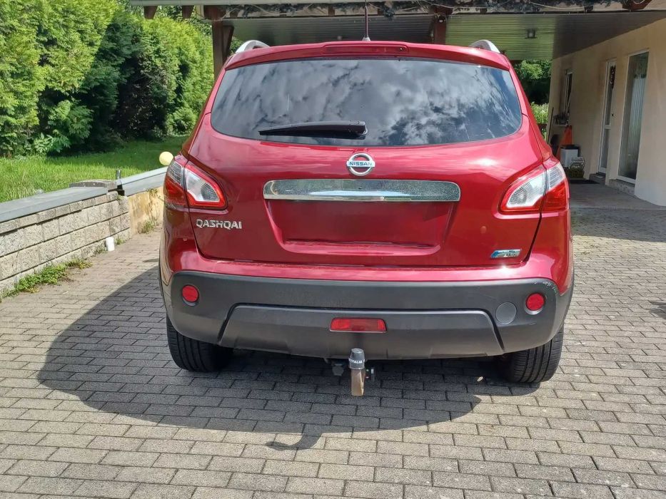 Nissan Qashqai      2013