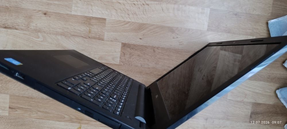 Срочно продам ноутбук Dell не дорого