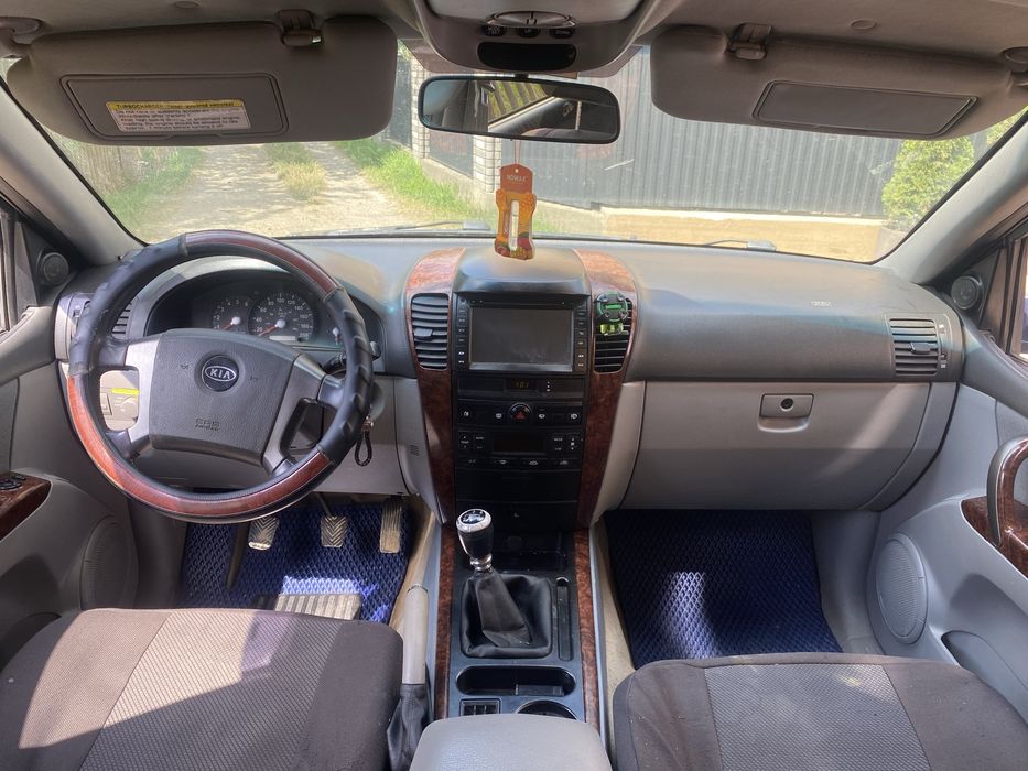 4/4…КІА SORENTO.2.5 Дизель Ручна механіка.2004. Рік Без Вкладень