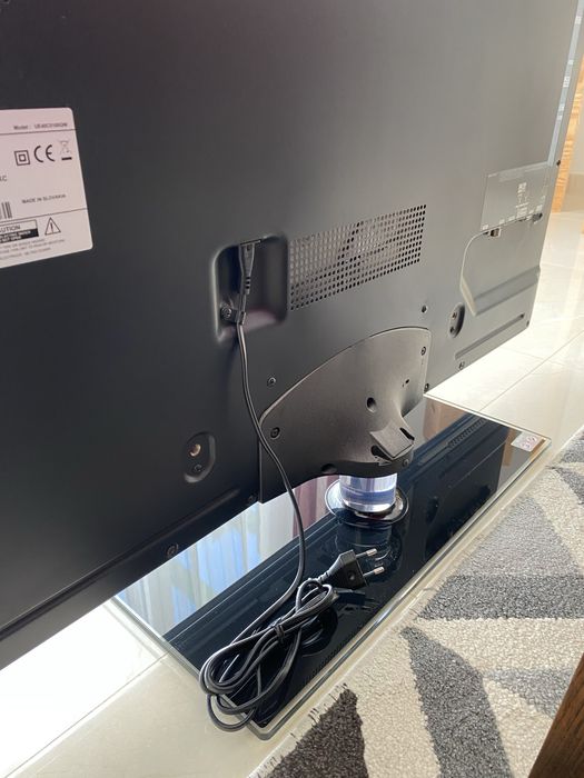 TV Samsung UE40C5100