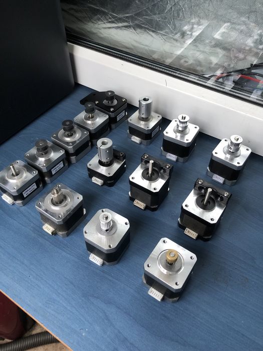 Мотори nema17 з 3д принтерів