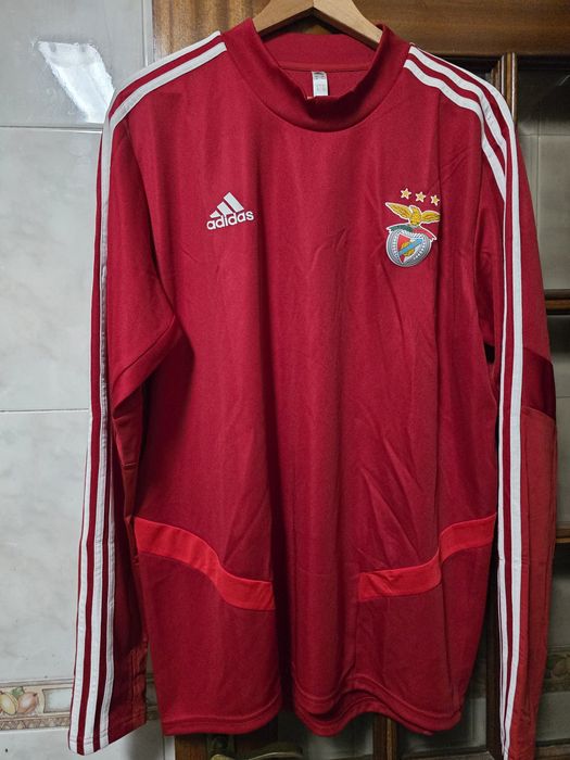 Camisola de manga comprida do benfica