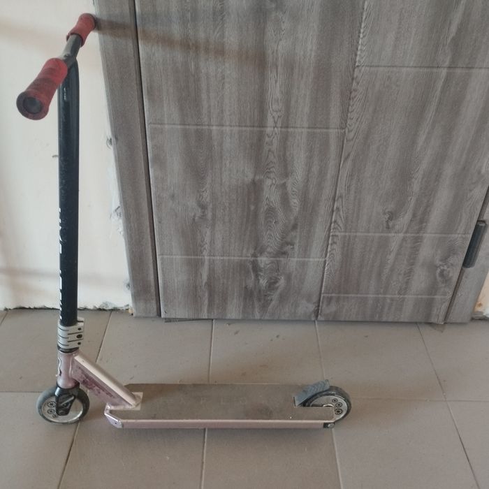 Самокат трюковий, можливий торг