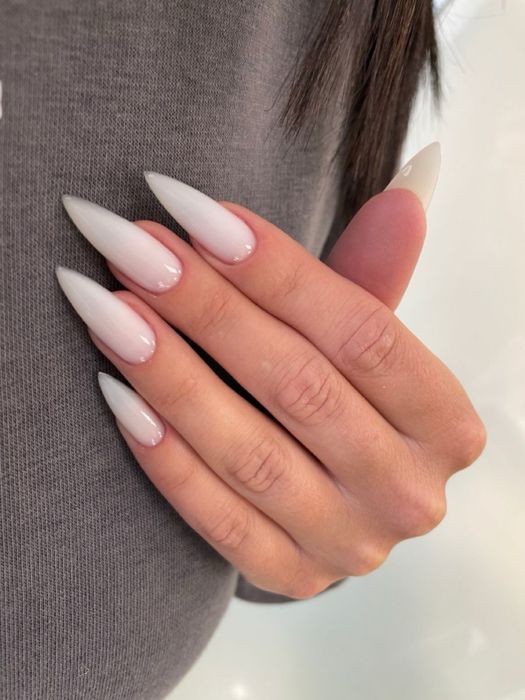 Наращивание ногтей