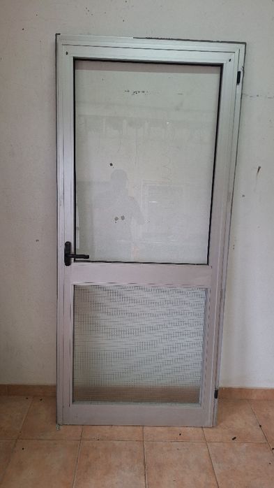Porta de aluminio
