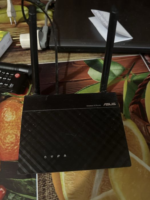 Продам роутер   ASUS