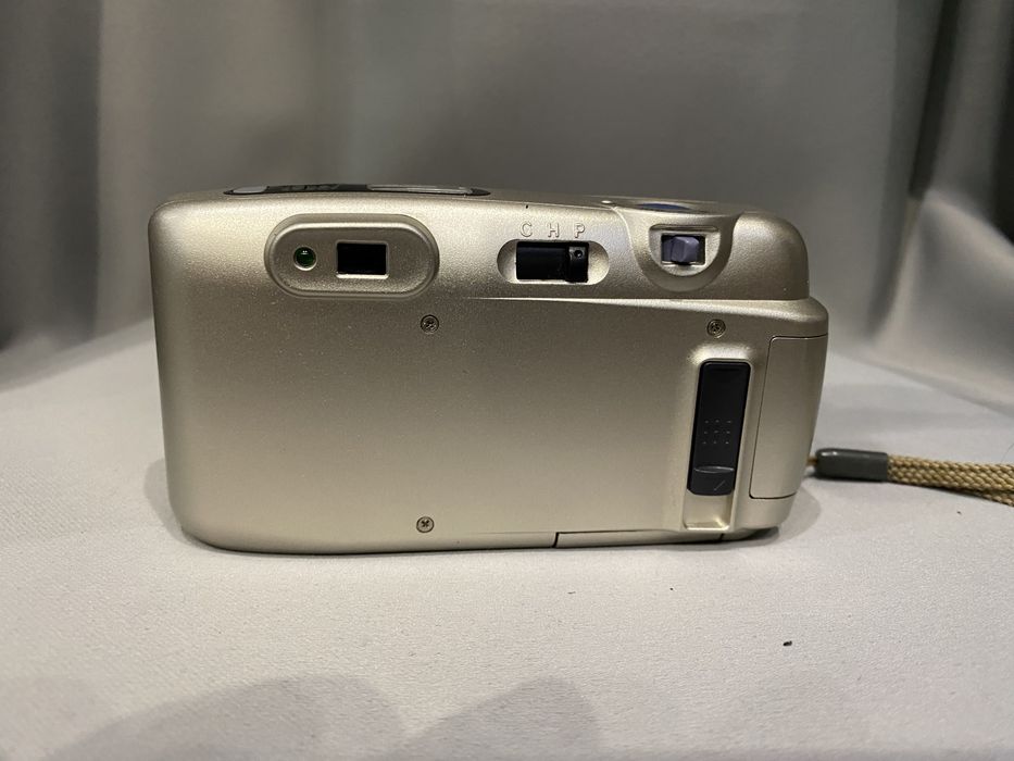 Плівковий фотоапарат Fujifilm nexia 220ixZ