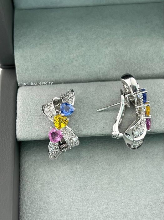 Серьги сапфирами и бриллиантами  Белое золото