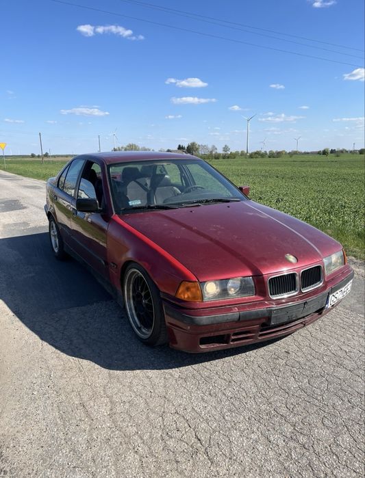 Bmw e36 sedan 1.6