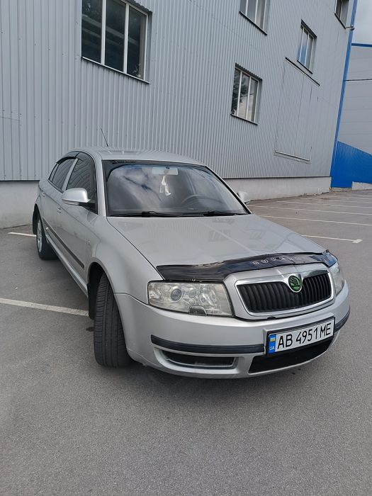 Skoda Superb 1.8 турбо газ-бензин