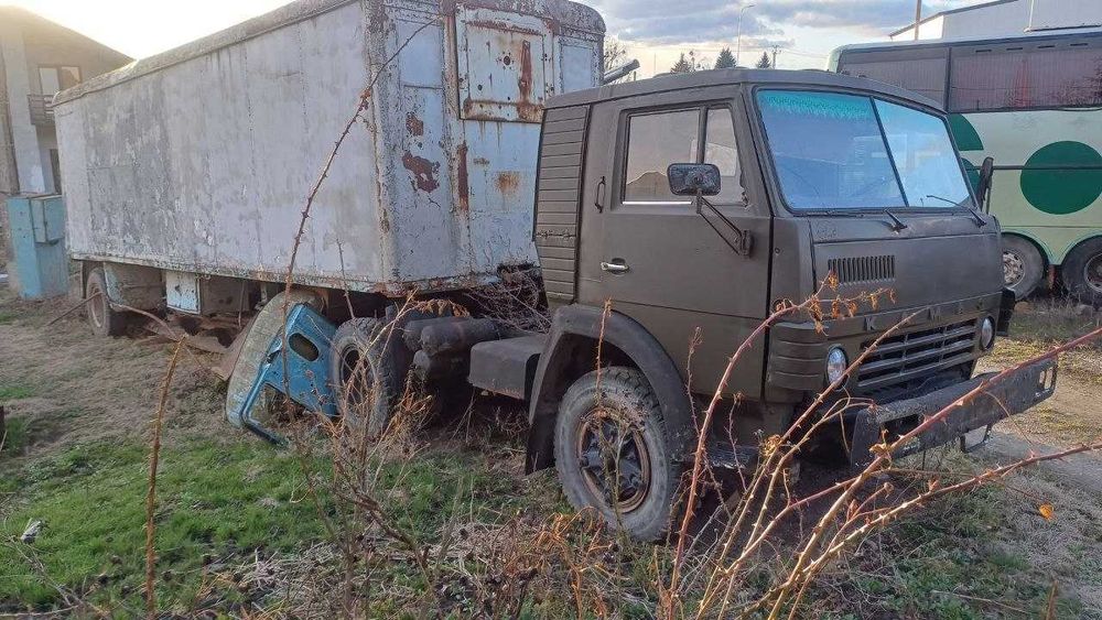 Камаз та інша техніка