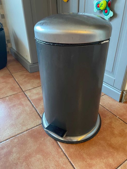 garbage bin lata de lixo IKEA MJÖSA