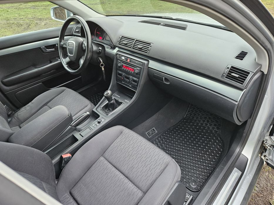 Audi a4 b7 2005 рік 2.0 дизель для військових