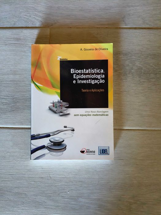 Vendo livro de Bioestatística Epidemiologia e Investigação