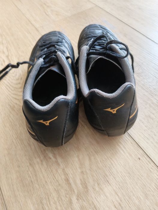 Sprzedam korki mizuno