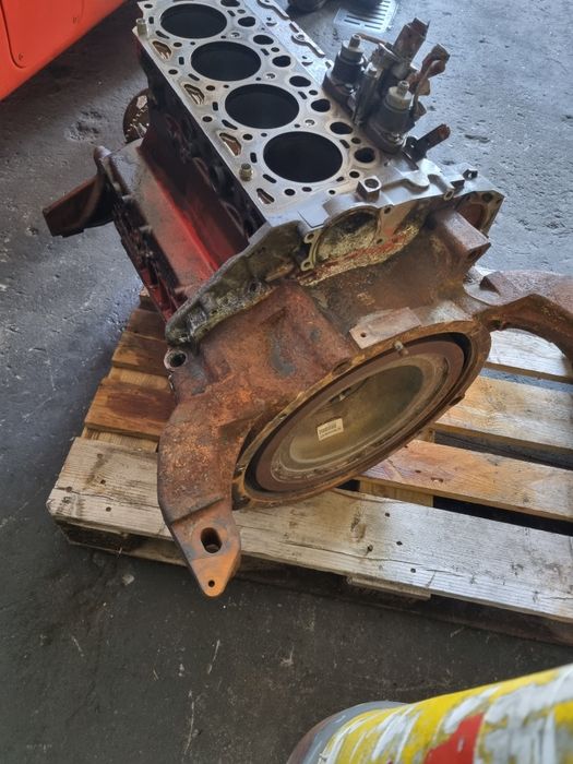 Dół silnika Deutz TCD4.1 L4 5.000mtg. Do Linde H60 H70 H80 typ 396 Evo