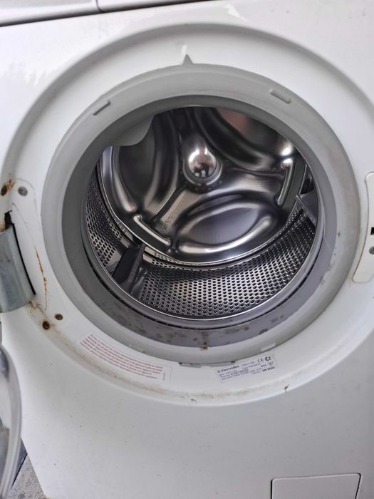 Pralka electrolux 5kg uszkodzona