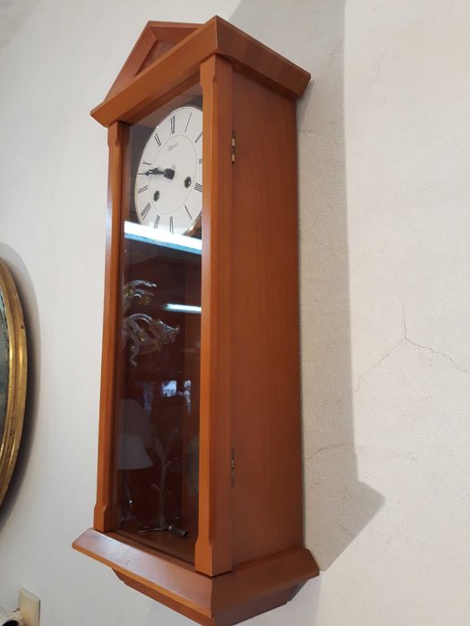 Zegar nowoczesny mechaniczny ścienny Hermle drewniany z wahadłem