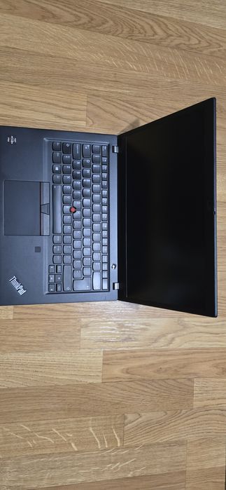Portátil Thinkpad T495s