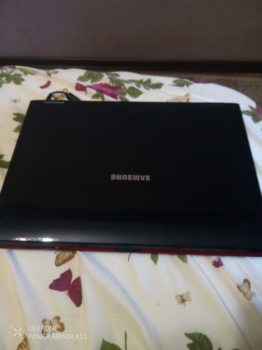 Samsung np r710 в хорошем состоянии