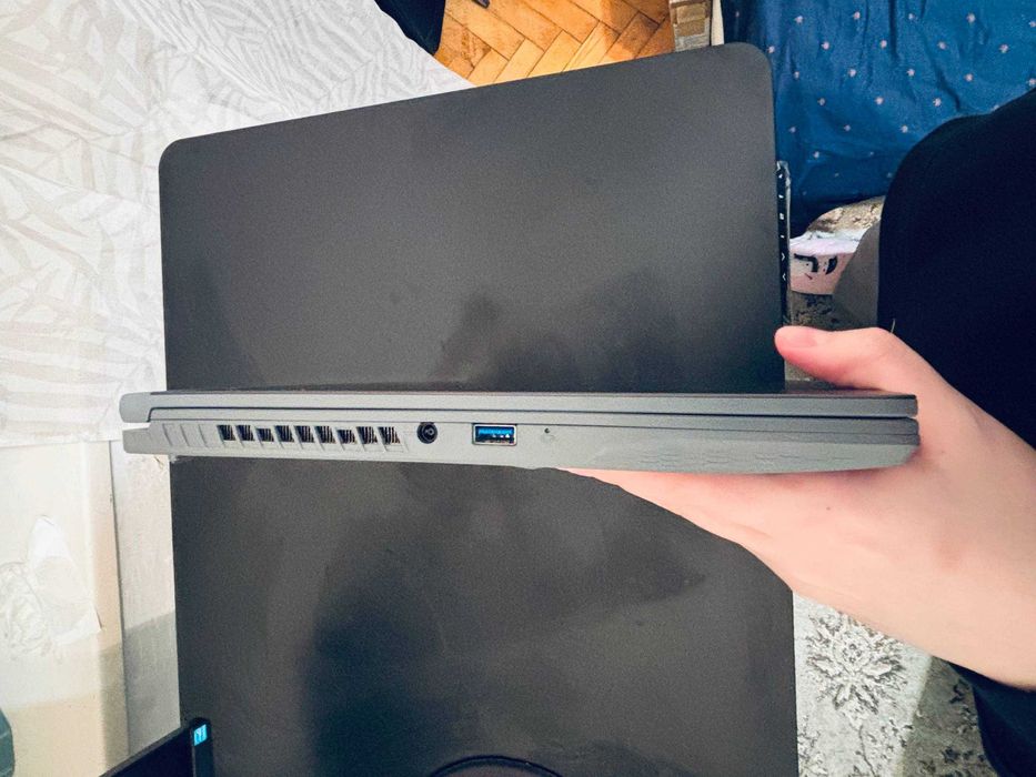 Ноутбук  MSI Thin 15 RAM 16GB SSD 512GB  nVidia GeForce RTX 2050, 4 ГБ