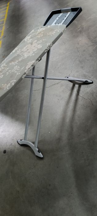 Tábua de passar a ferro Vileda  para caldeira