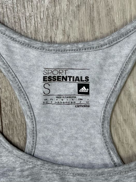 Adidas Essentials climalite майка S размер женская спортивная с принтом