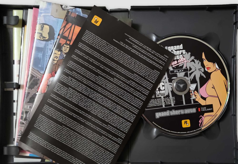 Grand Theft Auto The Trilogy (колекційне видання) (2011) PC