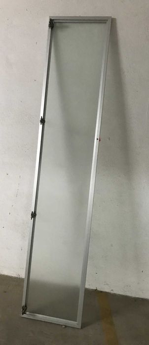 Porta vidro moldura cinza oferta modulo armario Ikea