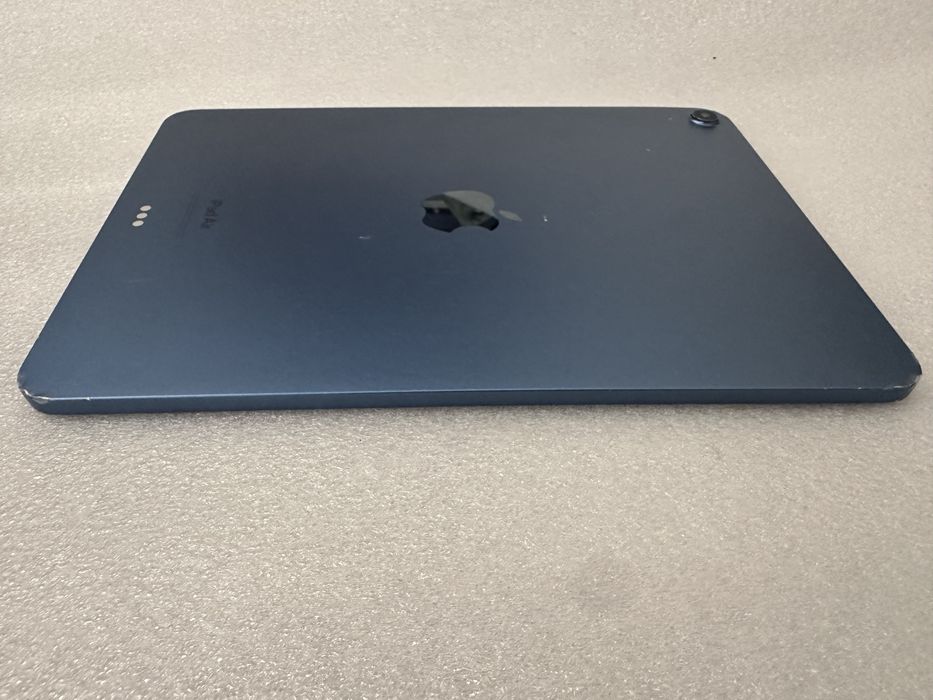 iPad Air 5 256гб  2022 10.9 Wi-Fi