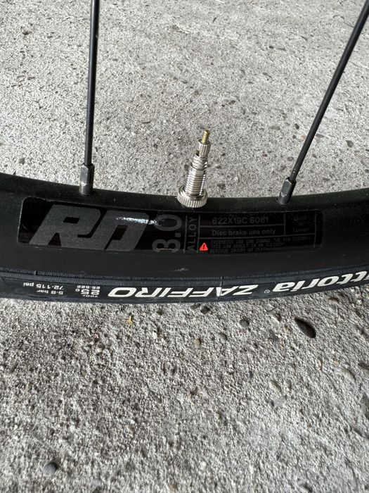 Kola RD 3.0 622x19C szosowe aluminiowe + opony vittoria 25c