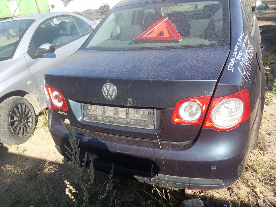 VW Jetta 1.9TDI części