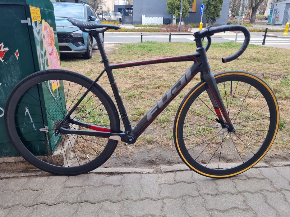 Koła karbonowe szosowe 40mm szytki