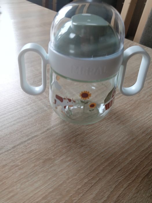 Kubek niekapek 200ml dla dzieci