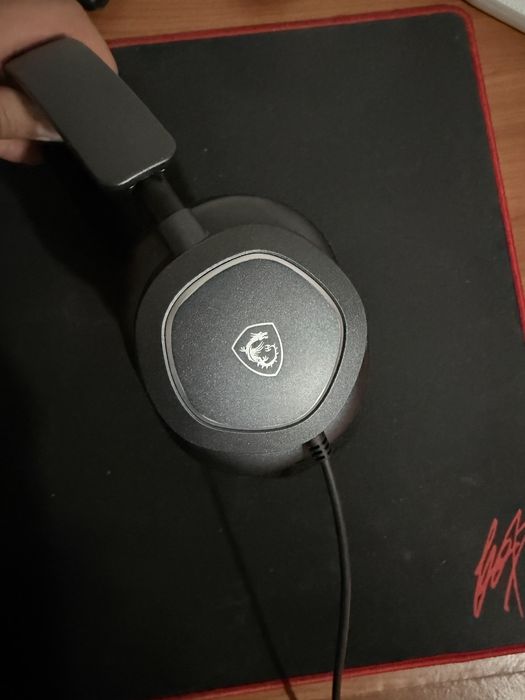 Headset MSI Maestro 300 Gaming USB-C/A Preto