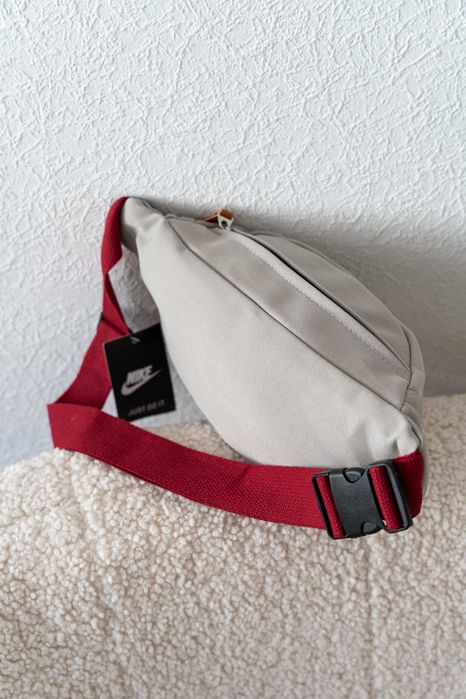 Бананка Nike/бананка через плече/нагрудна сумка/поясна сумка