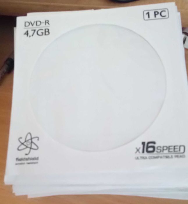 Koperty Na płyty CD/DVD   163szt.