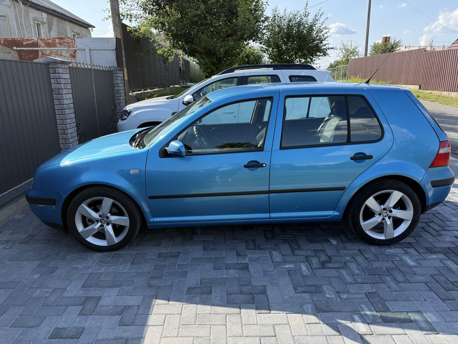 Volkswagen Golf 4
