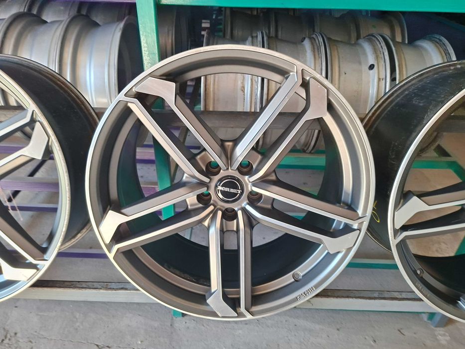 Різноширокі диски Borbet 5/112 R20 8,5J ET30  9,5J ET35.
