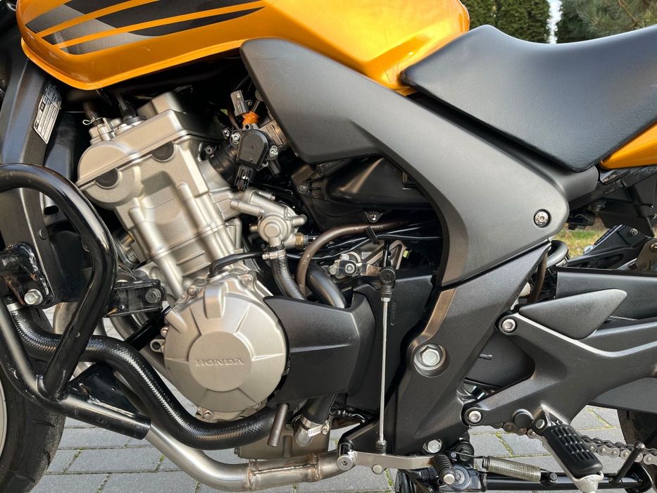 Honda Cbf 600 w bardzo ładnym stanie