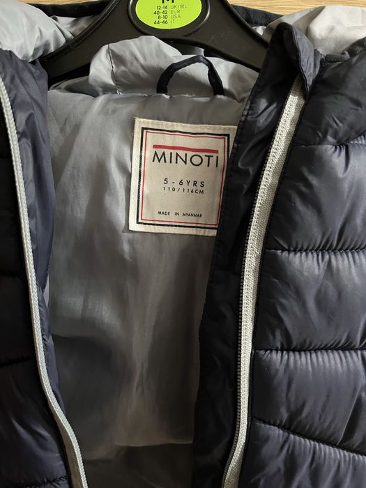 Kurtka minoti 110/116