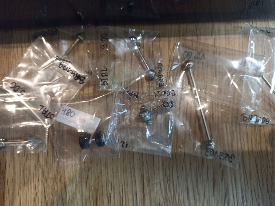 Piercing zestaw, biżuteria do nosa itp.